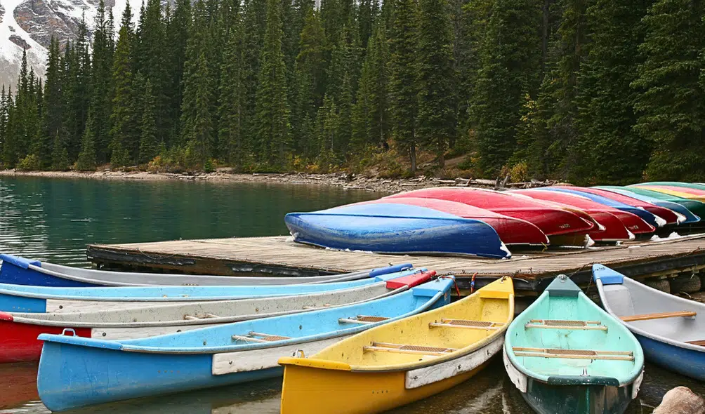 Canoeing on Lake Moraine | Everything You Need To Know 5 Moraine Lake Canoeing
