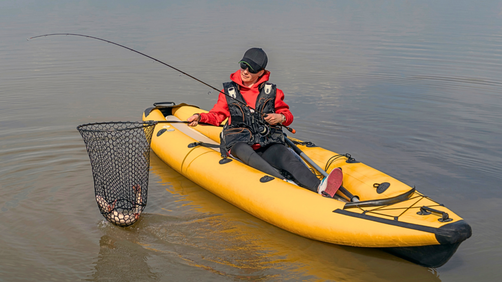 Fishing kayak